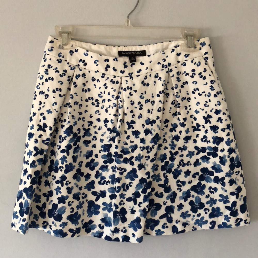 Banana republic Skirt